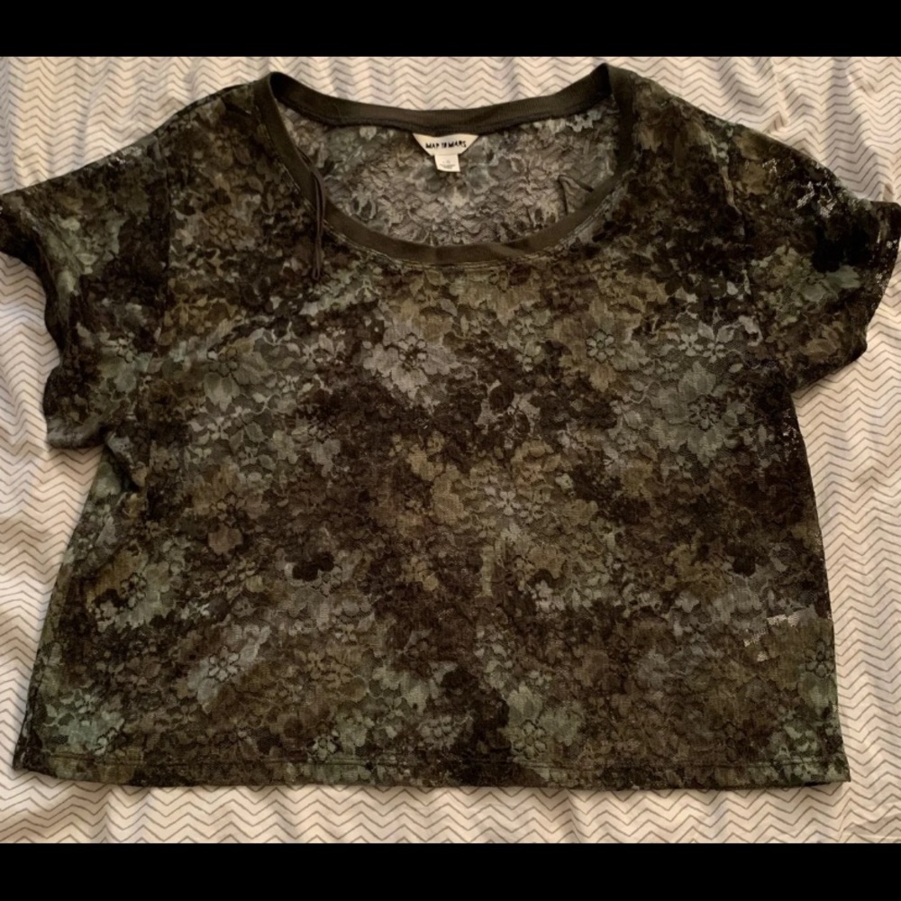 Camo floral print crop top